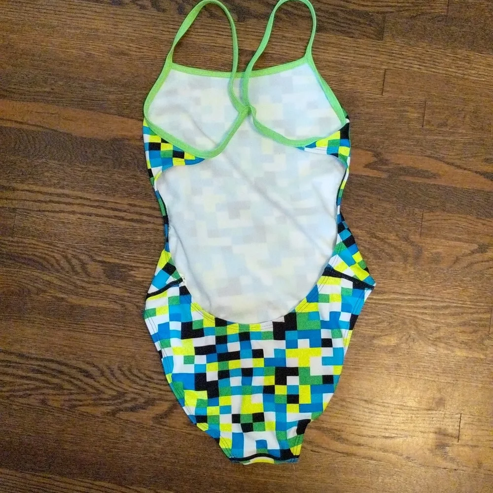 TYR one piece swimsuit - Picture 4 of 4